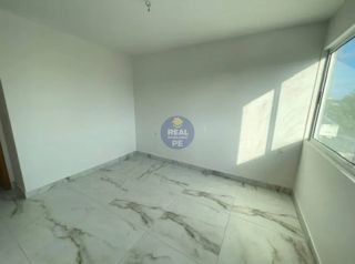CASA DUPLEX INDIVIDUAL EM BAIRRO NOVO COM 3 QUARTOS SENDO 1 SUÍTE