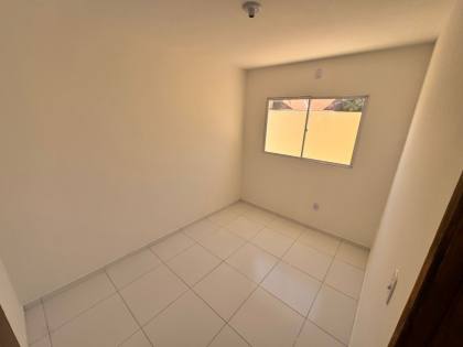 Casa de Condomínio Para Vender com 03 quartos no bairro Pau Amarelo em Paulista