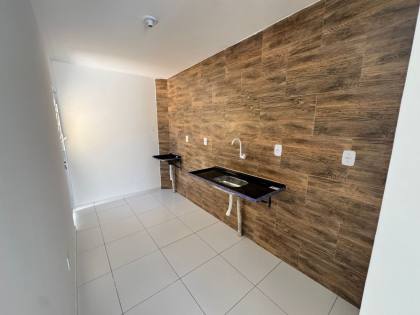 Casa de Condomínio Para Vender com 03 quartos no bairro Pau Amarelo em Paulista