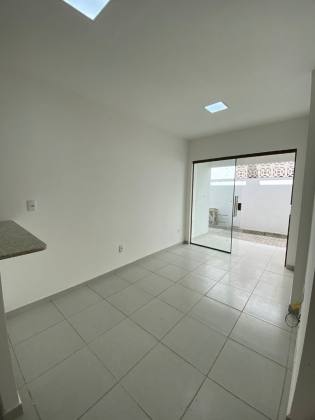 Casa de Condomínio Para Vender com 02 quartos no bairro Pau Amarelo em Paulista