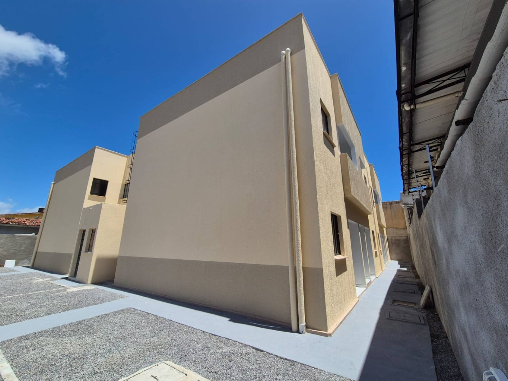 Casa de Condomínio Para Vender com 02 quartos no bairro Pau Amarelo em Paulista