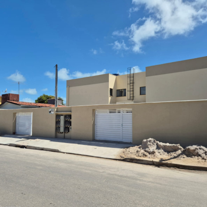 Casa de Condomínio Para Vender com 02 quartos no bairro Pau Amarelo em Paulista