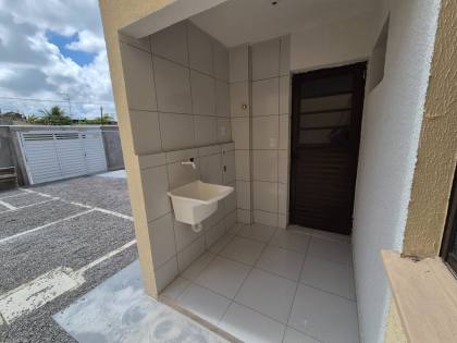 Casa de Condomínio Para Vender com 02 quartos no bairro Pau Amarelo em Paulista