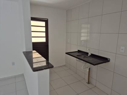 Casa de Condomínio Para Vender com 02 quartos no bairro Pau Amarelo em Paulista