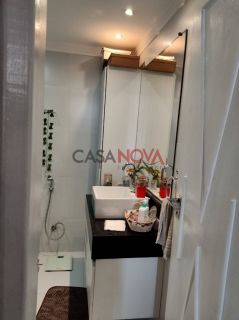 Apartamento em boa localização na Farolândia com 4/4, sendo1 suíte