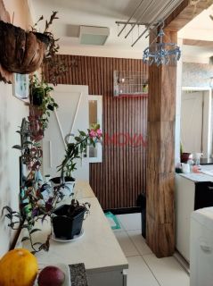 Apartamento em boa localização na Farolândia com 4/4, sendo1 suíte