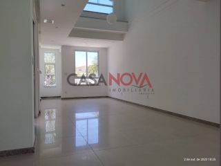 Casa Duplex em Condomínio com 3/4, sendo 2 suíte na Avenida Melício Machado