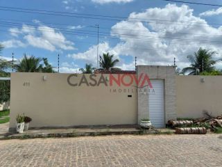 Chácara com piscina em Salgado