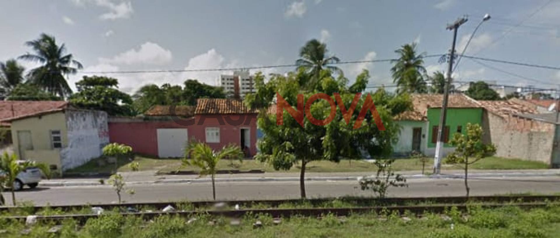 Terreno em ótima localização na Avenida São Paulo com 5 casas