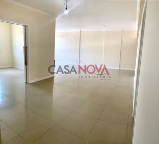 Apartamento em ótima localização no Bairro São José com 4/4, sendo 1 suíte