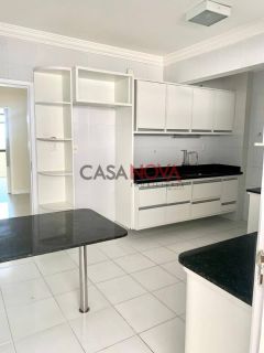 Apartamento em ótima localização no Bairro São José com 4/4, sendo 1 suíte