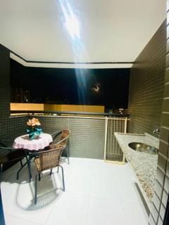 APARTAMENTO EM ÓTIMA LOCALIZAÇÃO NO BAIRRO GRAGERÚ COM 3/4, SENDO 1 SUÍTE