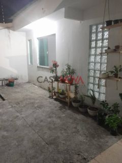 CASA NO AEROPORTO COM 3/4, SENDO 1 SUÍTE