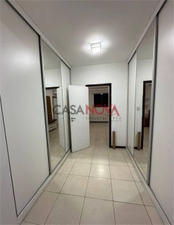 Excelente Casa em Condomínio Fechado na Avenida Melício Machado com 3 suítes