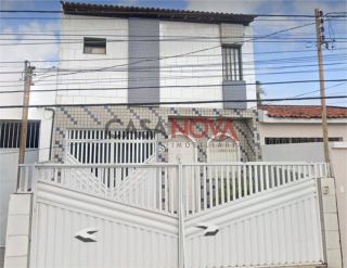 Casa duplex em boa localização no Grageru com 3/4, sendo 1 suíte