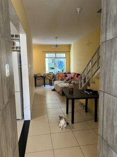 Casa duplex em boa localização no Grageru com 3/4, sendo 1 suíte