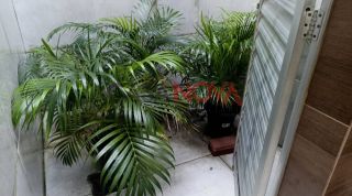 CASA DE ESQUINA EM BOA LOCALIZAÇÃO NO SANTO ANTÔNIO COM 3/4 SENDO 1 SUÍTE