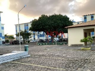 APARTAMENTO EM BOA LOCALIZAÇÃO NA FAROLÂNDIA COM 2/4