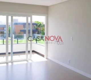 CASA EM CONDOMÍNIO FECHADO DE ALTO PADRÃO ARUANA