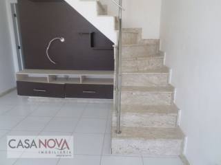 Casa em Condomínio Fechado em São Cristovão com 2/4, sendo 1 suíte