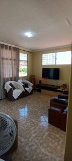Vendo ou Troca Casa duplex em ótima localização na Atalaia com 5/4