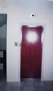 Prédio Comercial com 2 pavimentos na Avenida Hermes Fontes