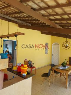 Casa em boa localização na Jabutiana com 3/4