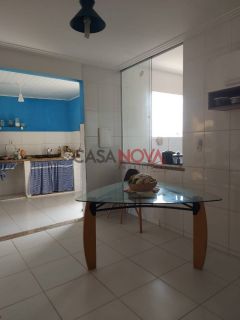 Casa em boa localização na Jabutiana com 3/4