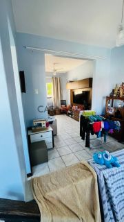 Vendo ou Troco Casa de andar no Bairro Jabotiana com 2 suítes