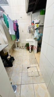 Vendo ou Troco Casa de andar no Bairro Jabotiana com 2 suítes