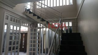 CASA NA JABOTIANA COM 6/4, SENDO 2 SUÍTES