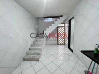 CASA NO ORLANDO DANTAS COM 5/4 SENDO 2 SUTÍES