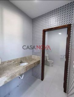 Prédio Comercial e Residencial na Coroa do Meio com 2 Pavimentos