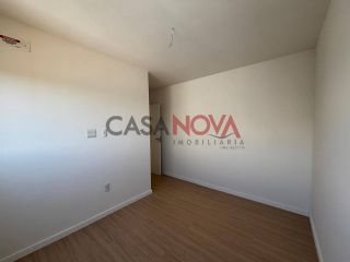 APARTAMENTO NA FAROLÂNDIA COM 3/4 SENDO 1 SUÍTE