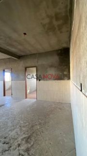 Terreno murado com construção em andamento na Barra dos Coqueiros, com área total de 875 m²