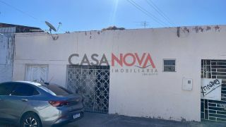 Terreno com 5 casas no Siqueira Campos