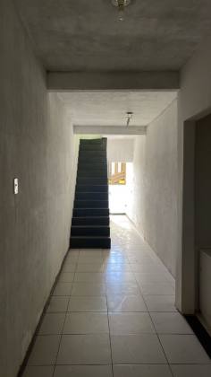 Casa em ótima localização em Itaporanga