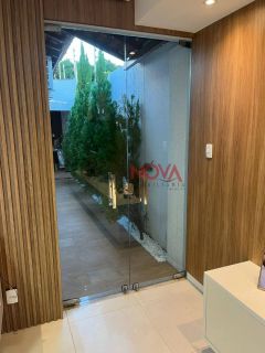 Casa no bairro Aeroporto com 3/4, sendo 1 suíte