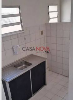 Apartamento em boa localização na Jabutiana com 2/4