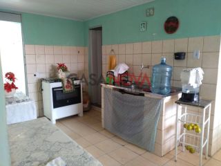 Casa com ponto comercial em boa localização no Siqueira Campos