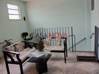 Casa com ponto comercial em boa localização no Siqueira Campos