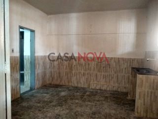 Casa com ponto comercial em boa localização no Siqueira Campos