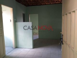 Casa com ponto comercial em boa localização no Siqueira Campos