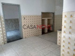 Casa com ponto comercial em boa localização no Siqueira Campos