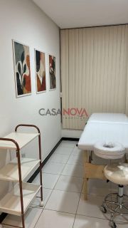 Prédio comercial, excelente para clínicas, na 13 de Julho