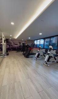 APARTAMENTO NA FAROLÂNDIA COM 3/4 SENDO 1 SUÍTE