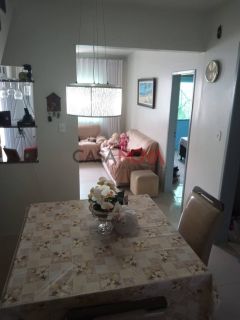 Casa com 4/4 no Pereira Lobo