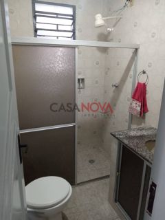 Casa com 4/4 no Pereira Lobo