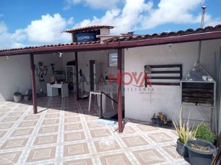 Casa com 4/4 no Pereira Lobo