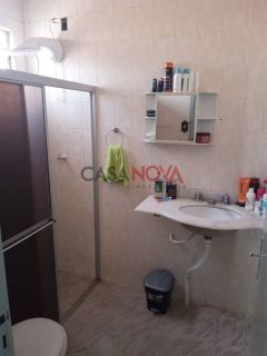 Casa com 4/4 no Pereira Lobo